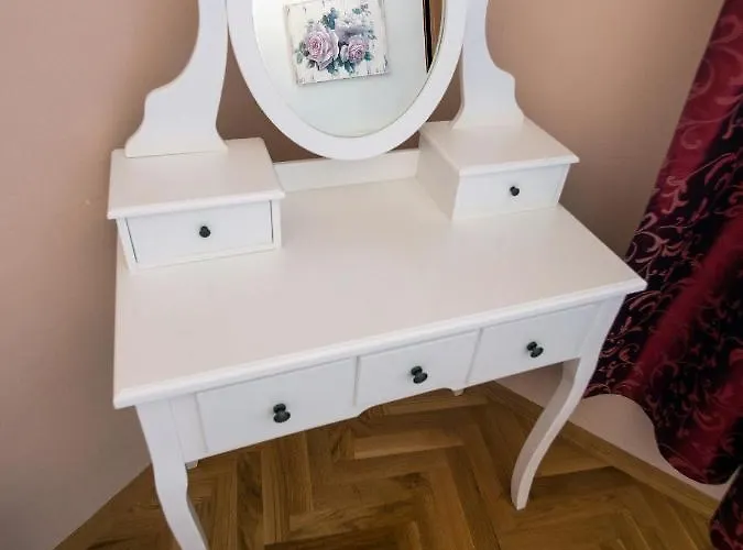 M. De Dominisa 5 Rab Town