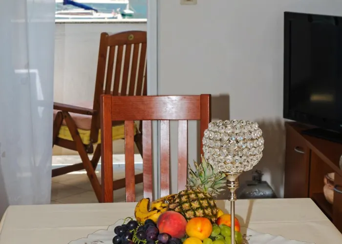 M. De Dominisa 5 Rab Town