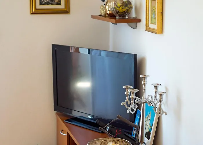 Apartman M. De Dominisa 5