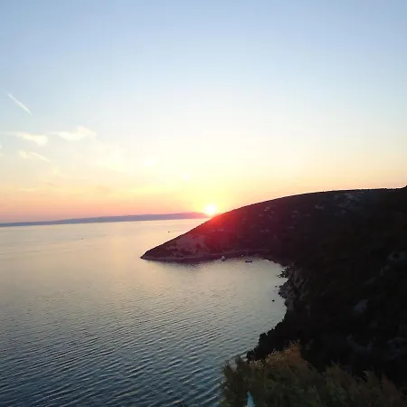 M. De Dominisa 5 Rab Town