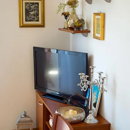 Apartment M. De Dominisa 5